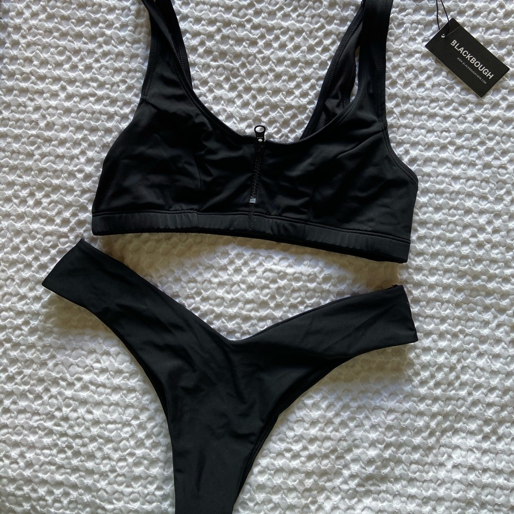 Black Bough Swim set